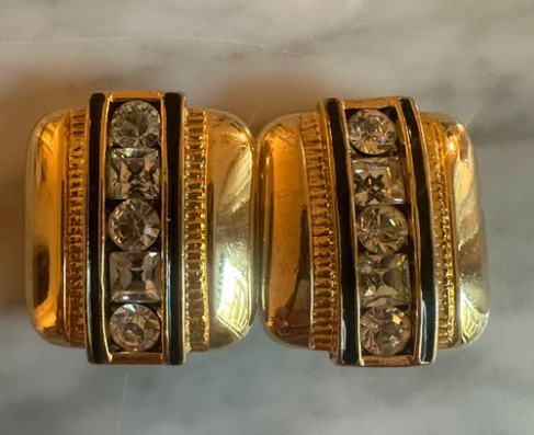 Vintage clip-on earrrings
